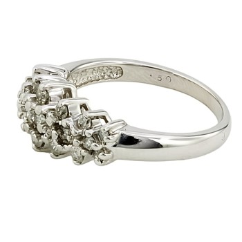 9ct white gold Diamond 0.50cts Cluster Ring size P